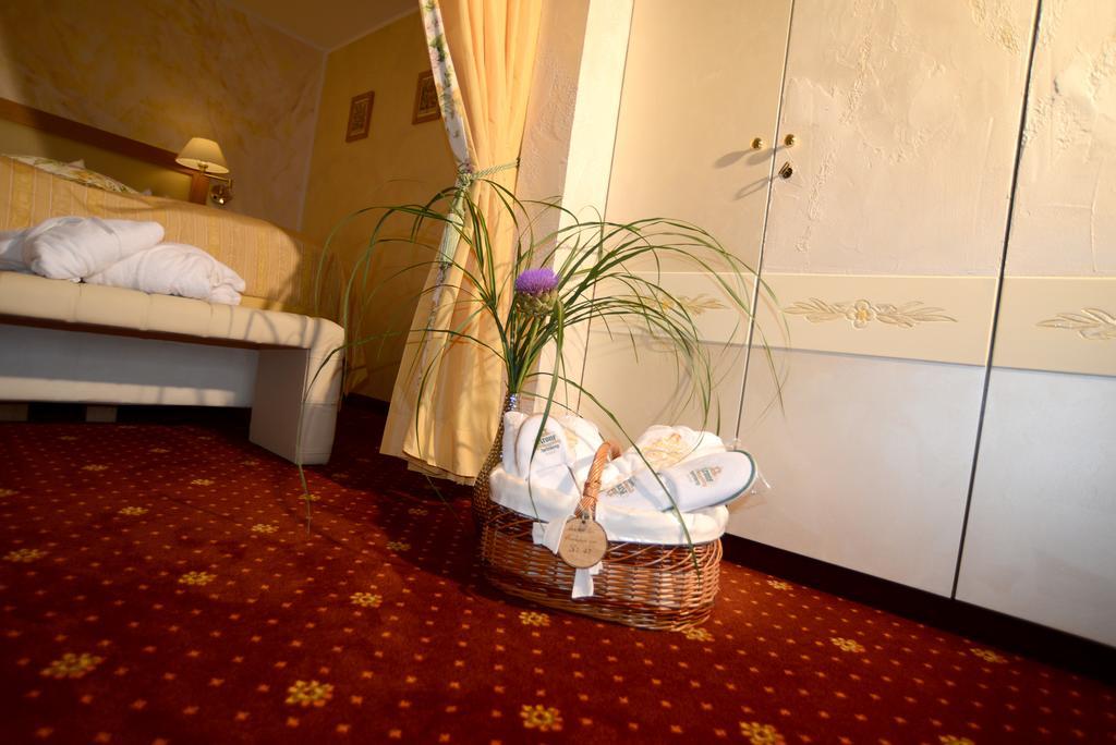 Hotel Krone Igelsberg Freudenstadt Exteriör bild